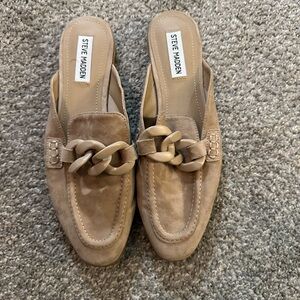 Steve Madden Sand Suede Mule.  Size 8.5.  Like new